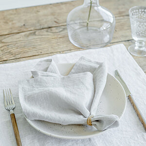 6 Easy Ways to Fold Linen Napkins