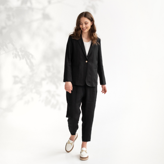 What to Wear with Black Linen Pants?