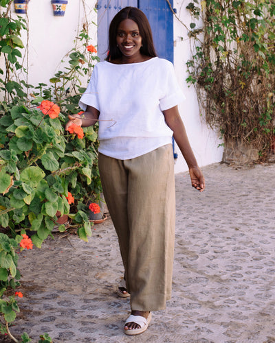 Short-sleeved linen top AMED in White - MagicLinen