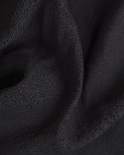 Black medium weight linen fabric (180 g/m2)