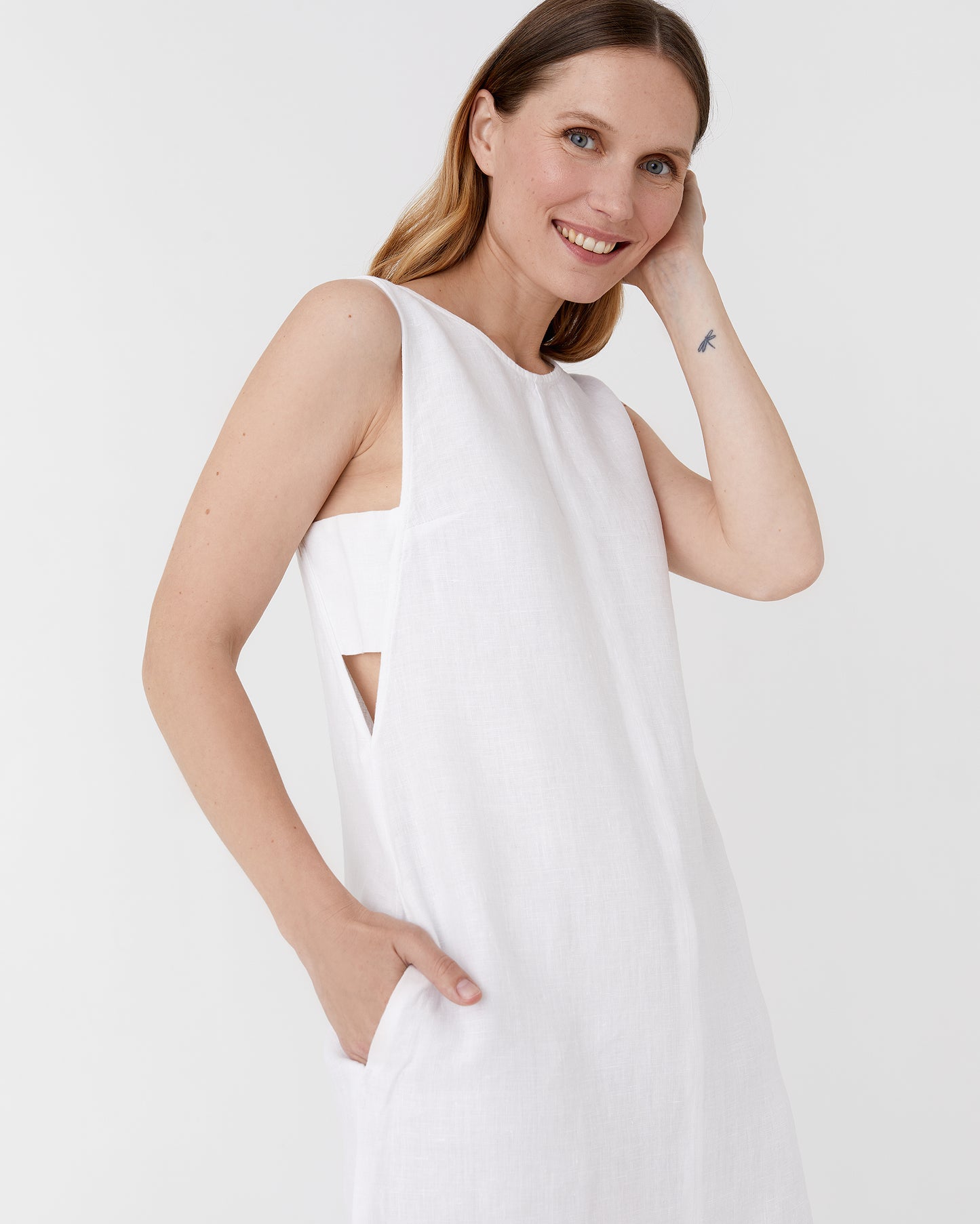 Midi linen dress MANHATTAN in White - MagicLinen