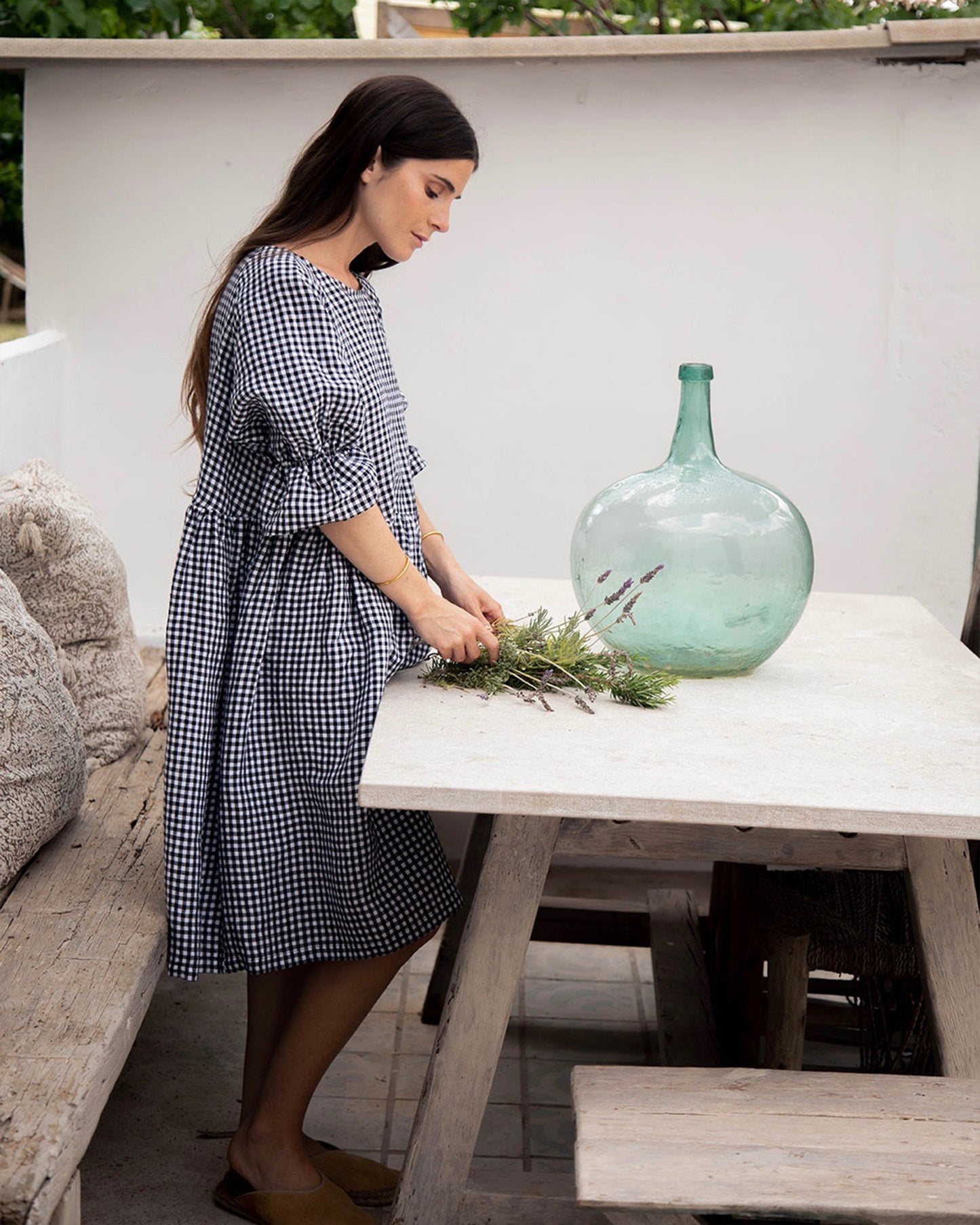 Voluminous linen dress NERJA in Black gingham - MagicLinen