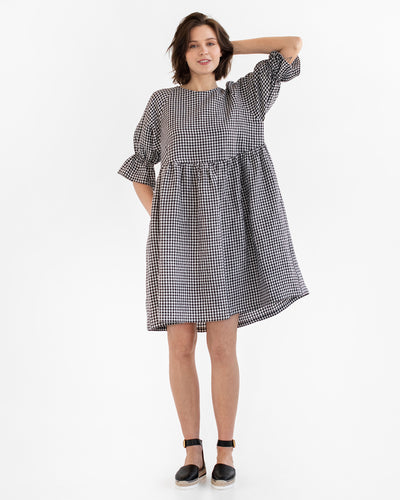 Voluminous linen dress NERJA in Black gingham - MagicLinen