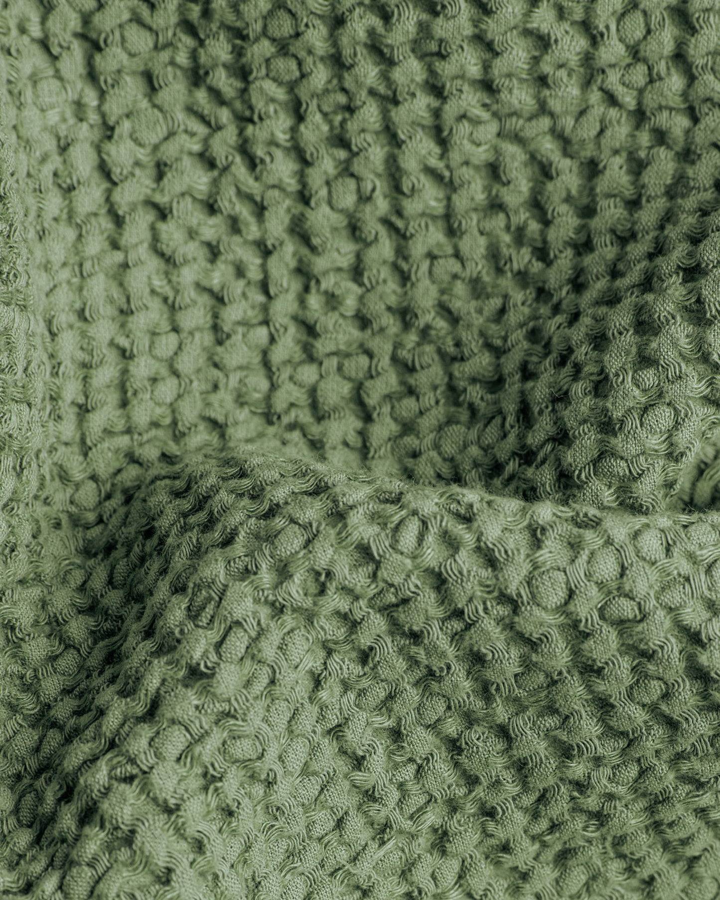 Forest green waffle throw - MagicLinen