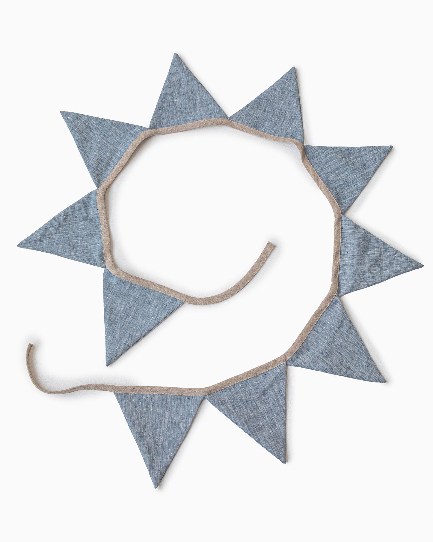 Linen bunting in Blue Melange - MagicLinen