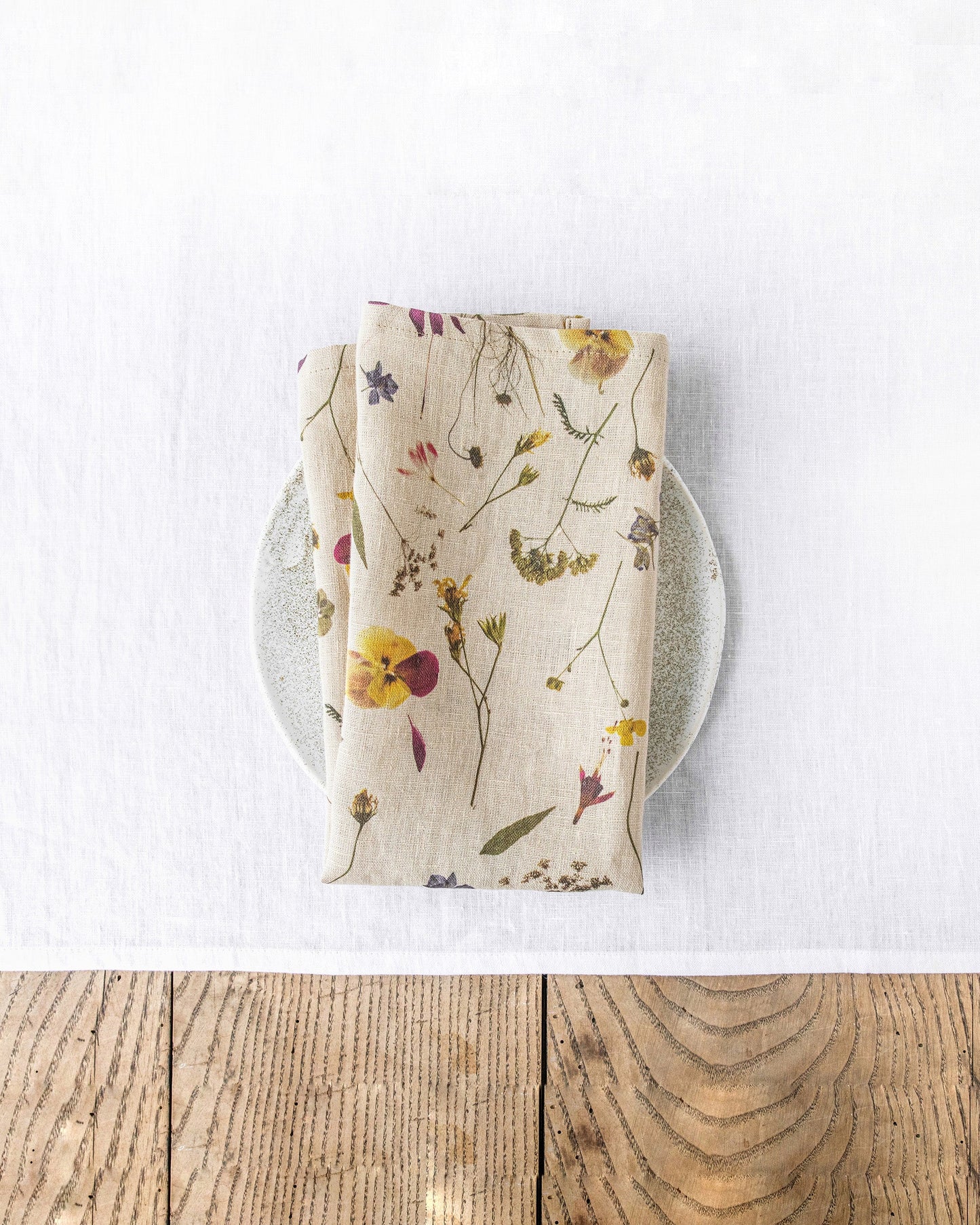 Botanical print linen napkin set of 2 - MagicLinen