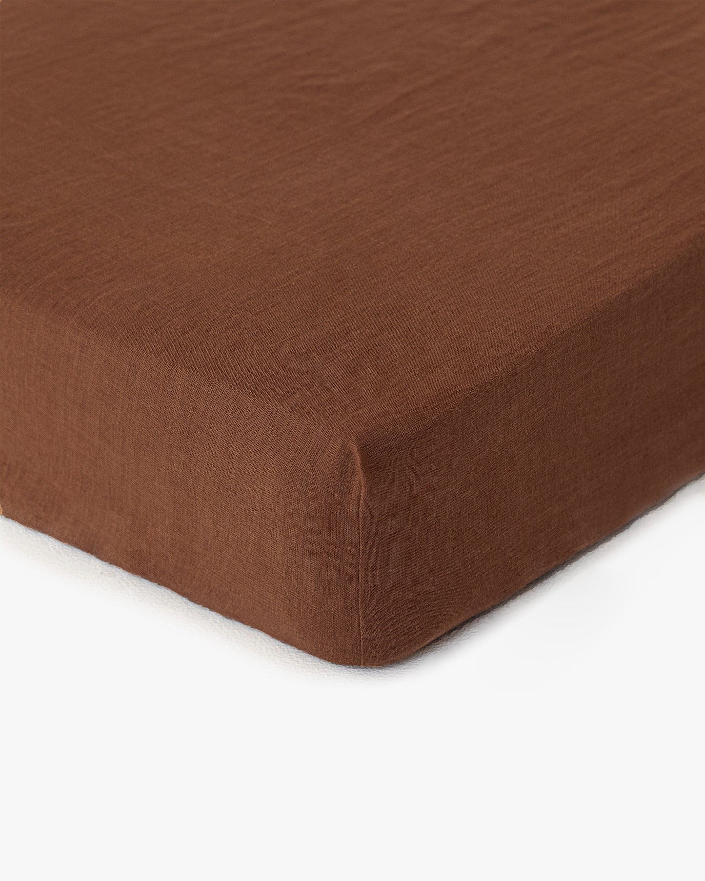 Chocolate brown Linen Fitted Sheet | MagicLinen
