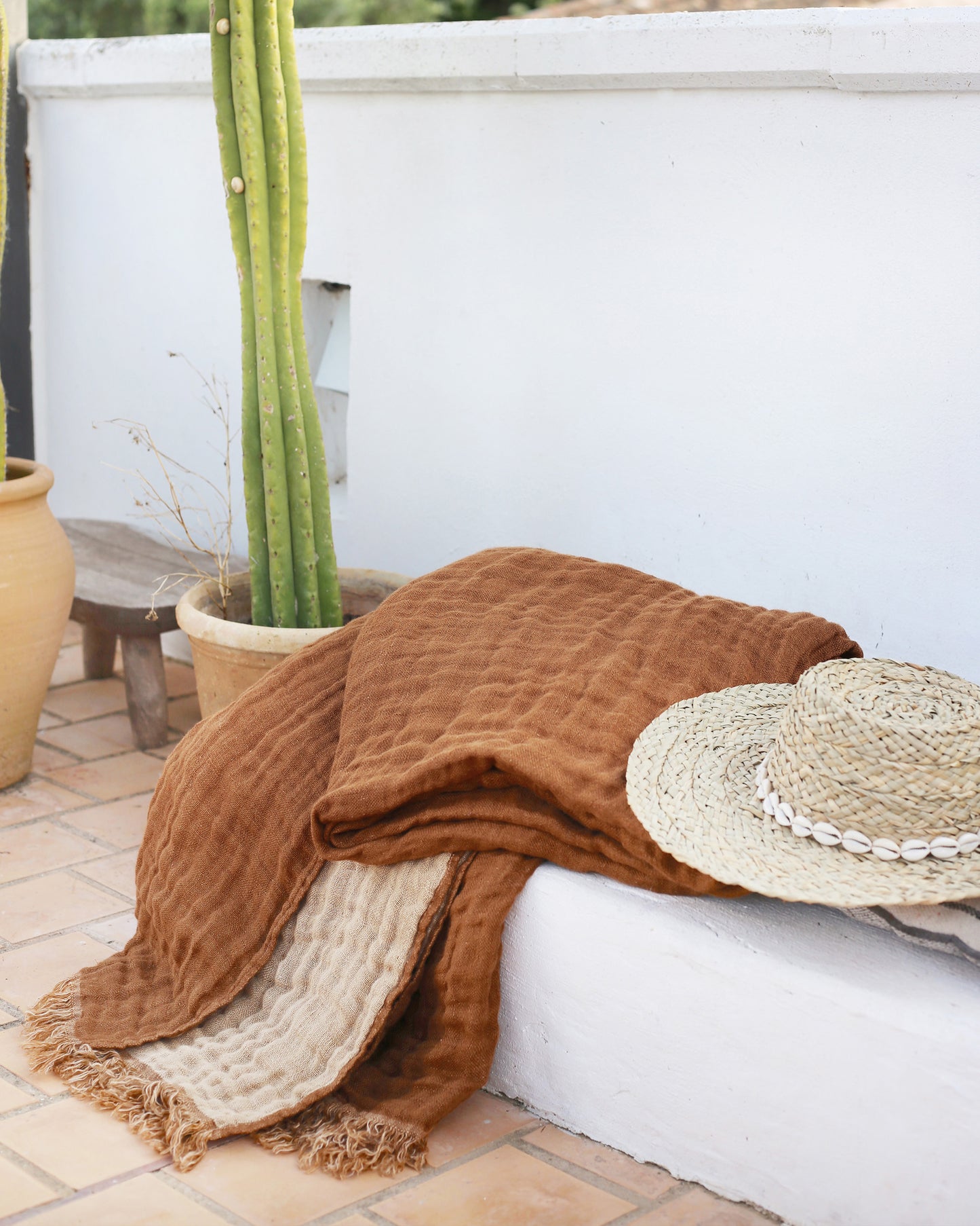 Double sided linen throw blanket in Tan