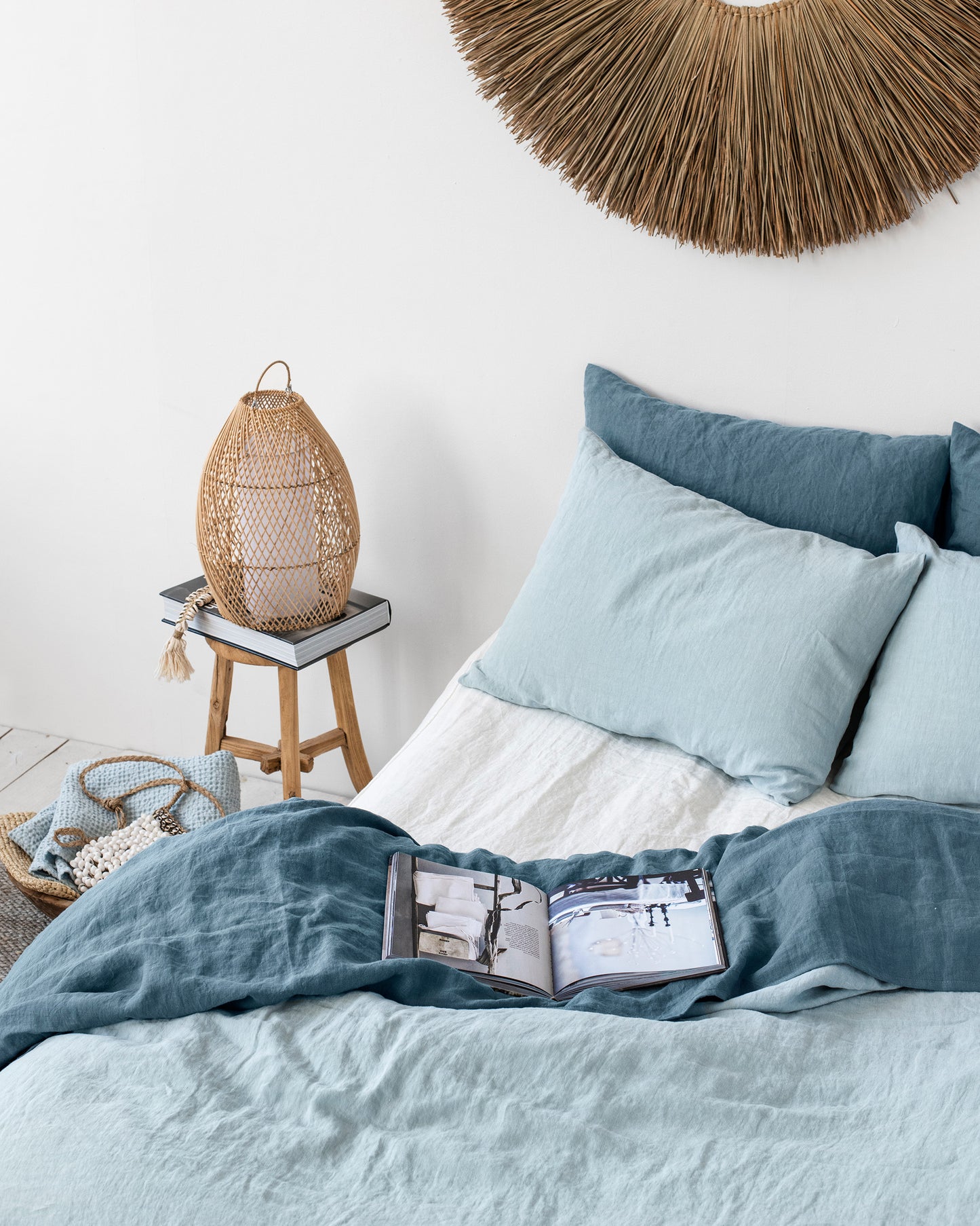 Dusty blue linen duvet cover set (3 pcs) - MagicLinen