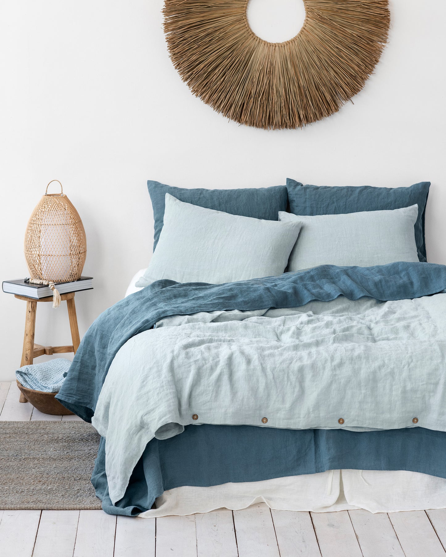 Dusty blue linen duvet cover set (3 pcs) - MagicLinen