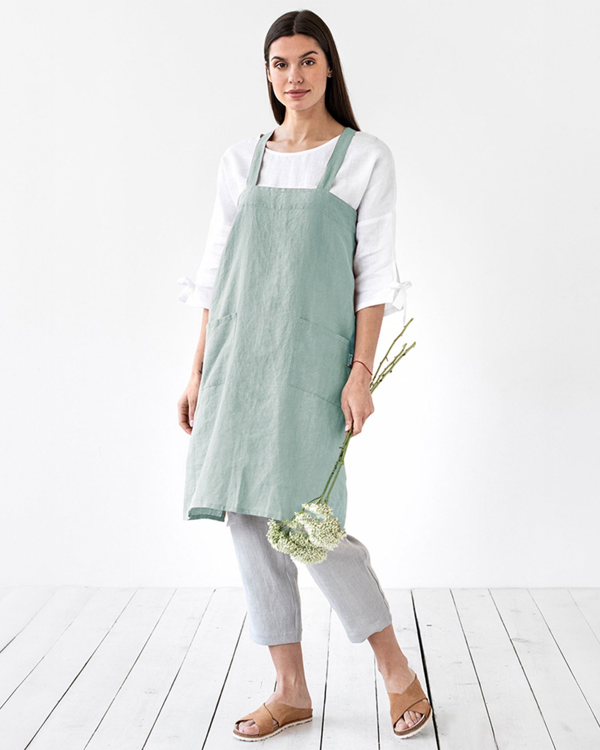 Japanese cross-back linen apron in Dusty blue | MagicLinen