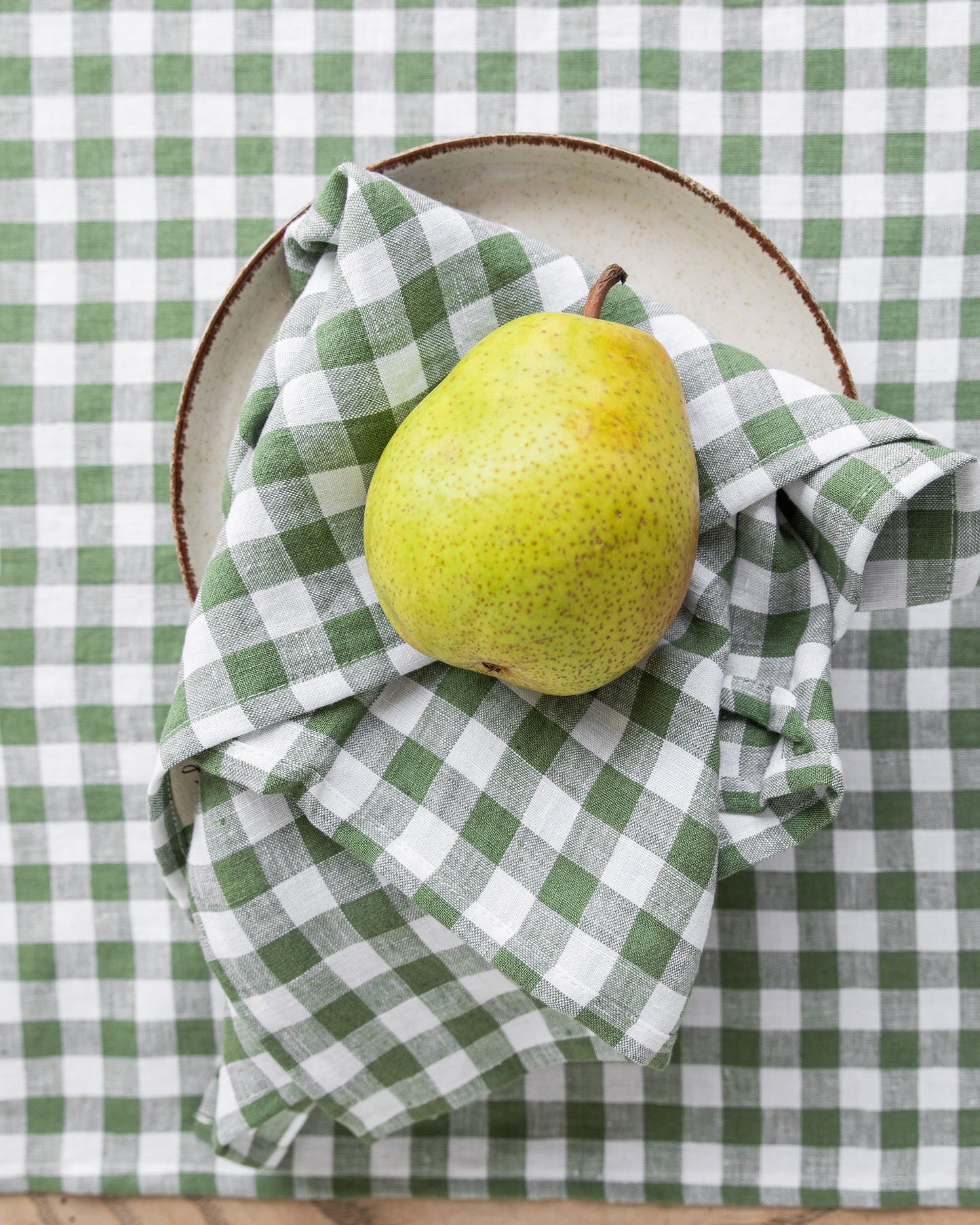 Forest green gingham linen napkin set of 2 - MagicLinen