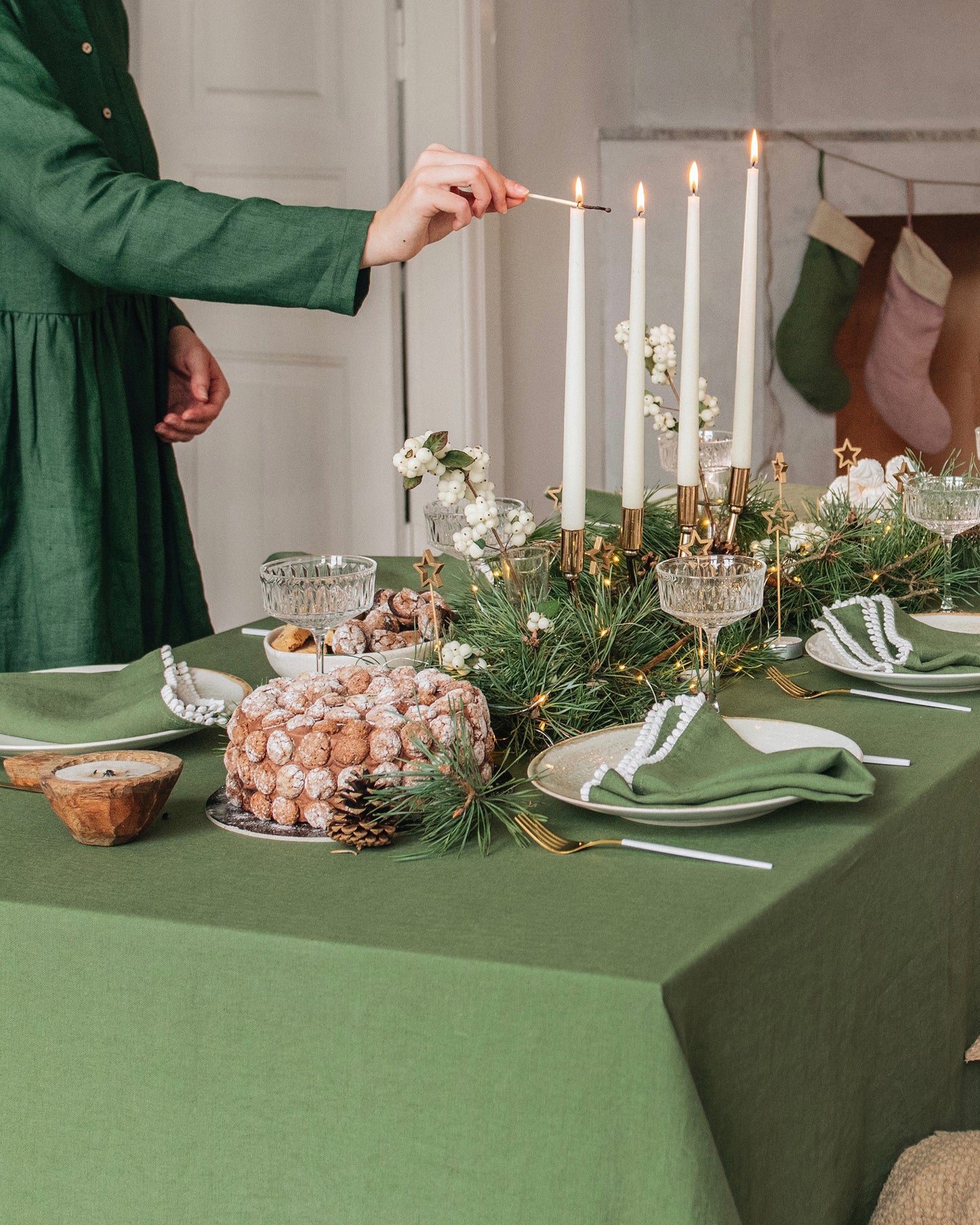 Pom pom trim linen napkin set of 2 in Forest green - MagicLinen