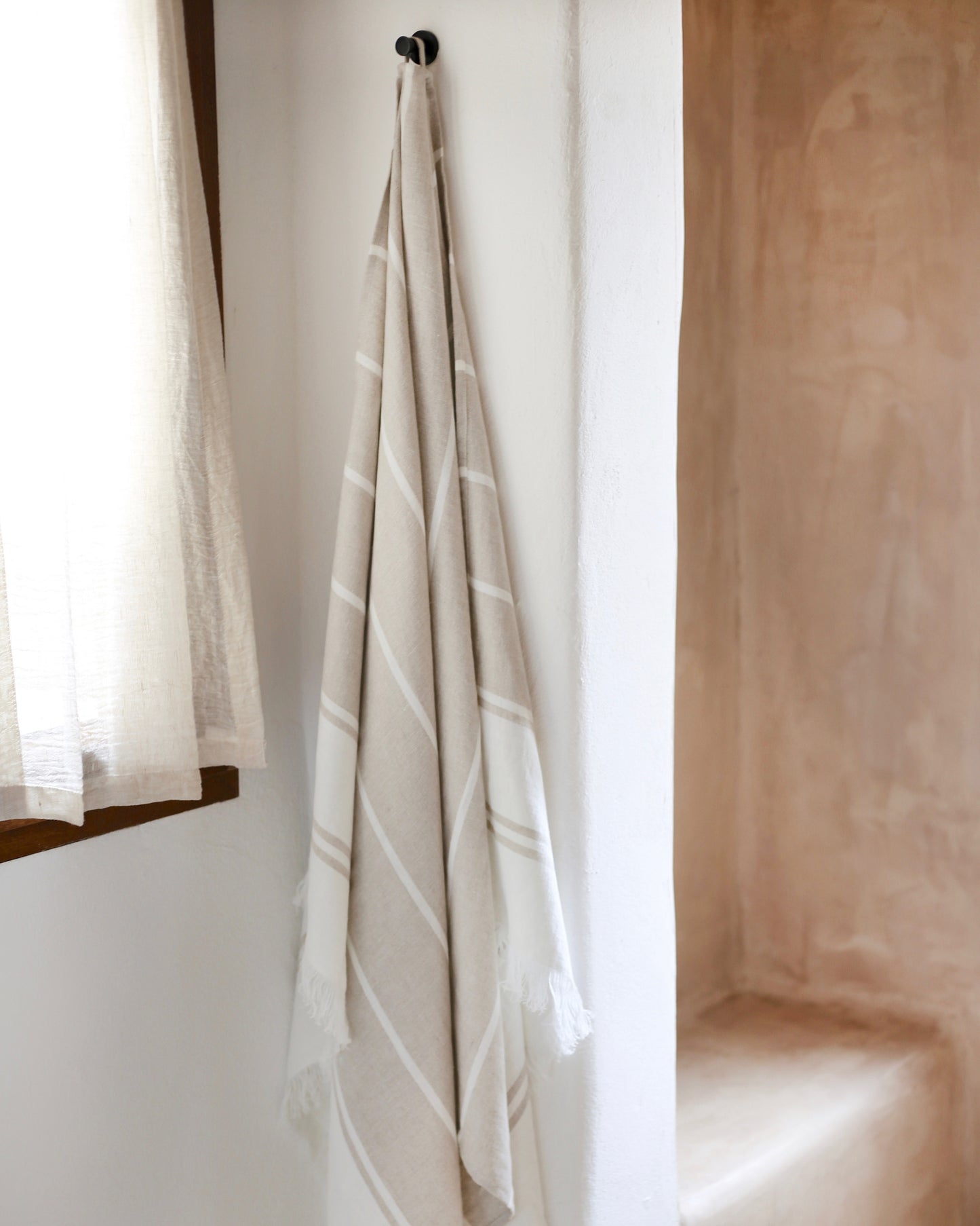 Bath sheet in Ecru stripe - MagicLinen