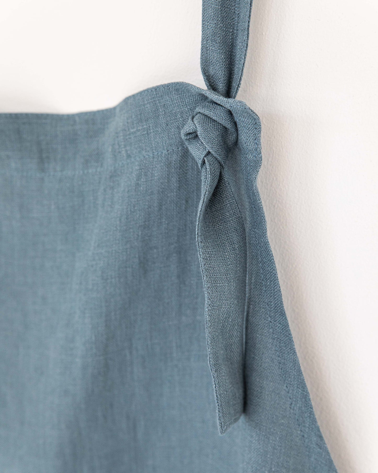 Men's linen bib apron in Gray blue - MagicLinen