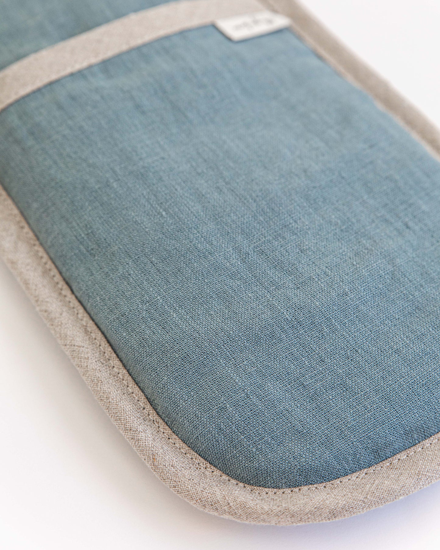 Double oven mitt (1 pcs) in Gray blue - MagicLinen
