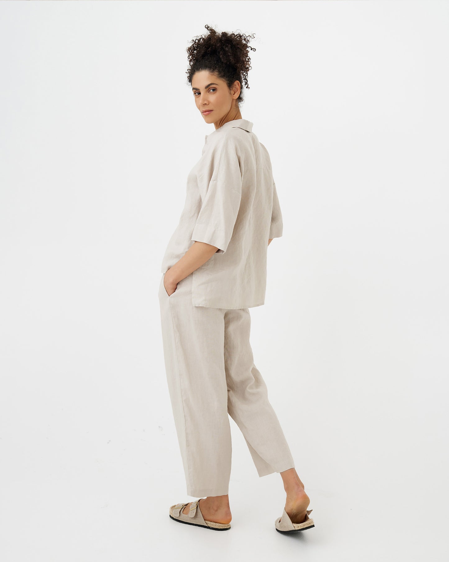 Leinen-Pyjama-Set AVEIRA in Schwarz