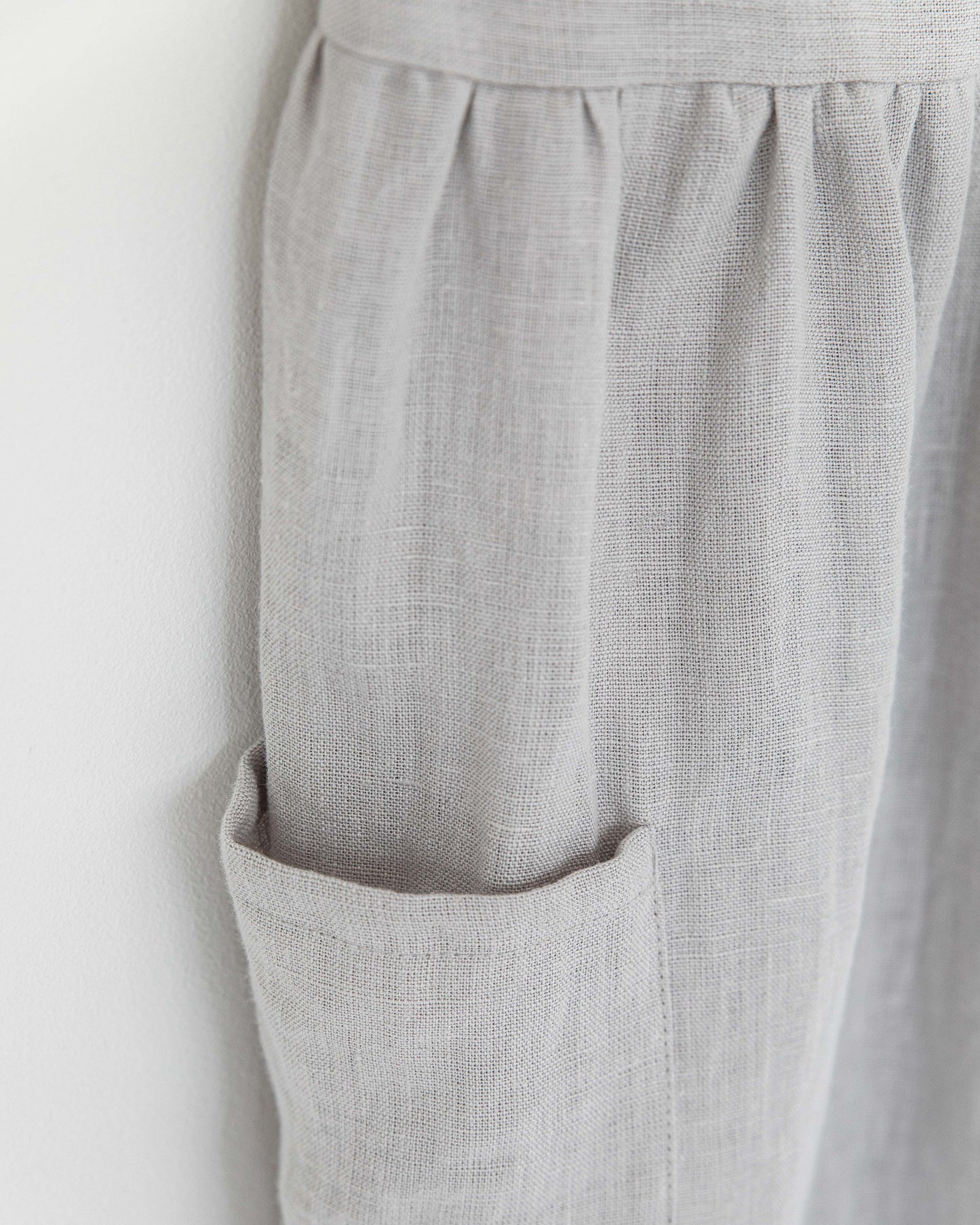Pinafore apron dress in Light gray - MagicLinen