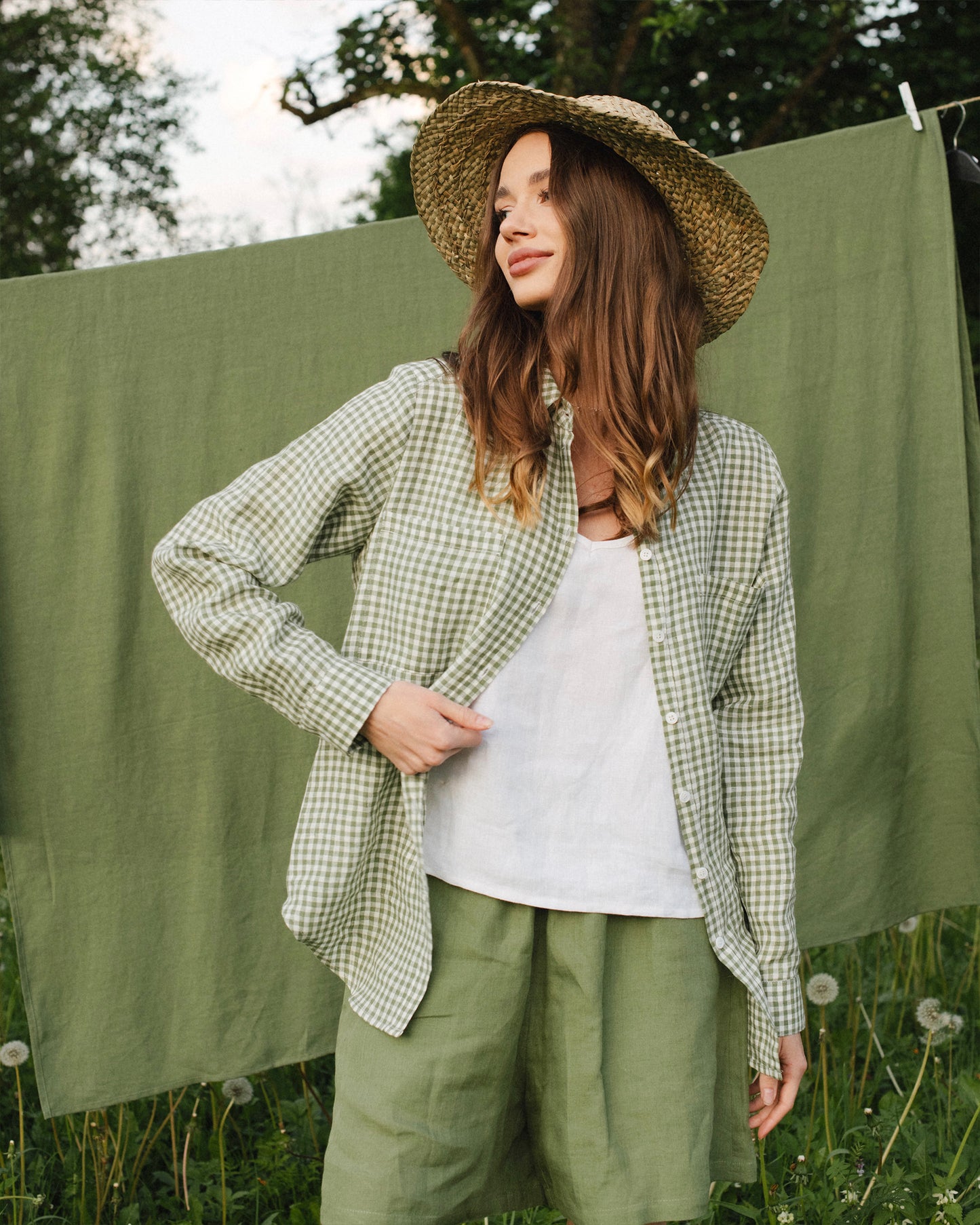 Long-sleeved linen shirt CALPE in Forest green gingham - MagicLinen