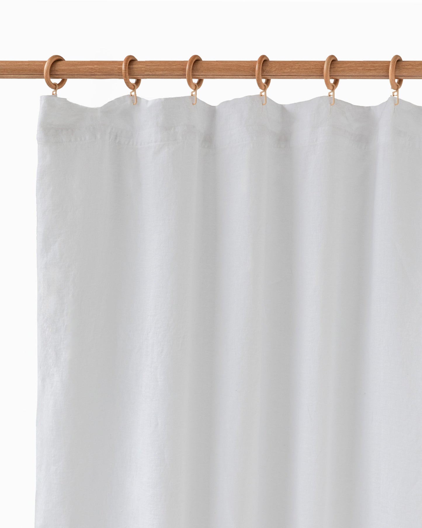 Waterproof linen shower curtain (1 pcs) in White - MagicLinen