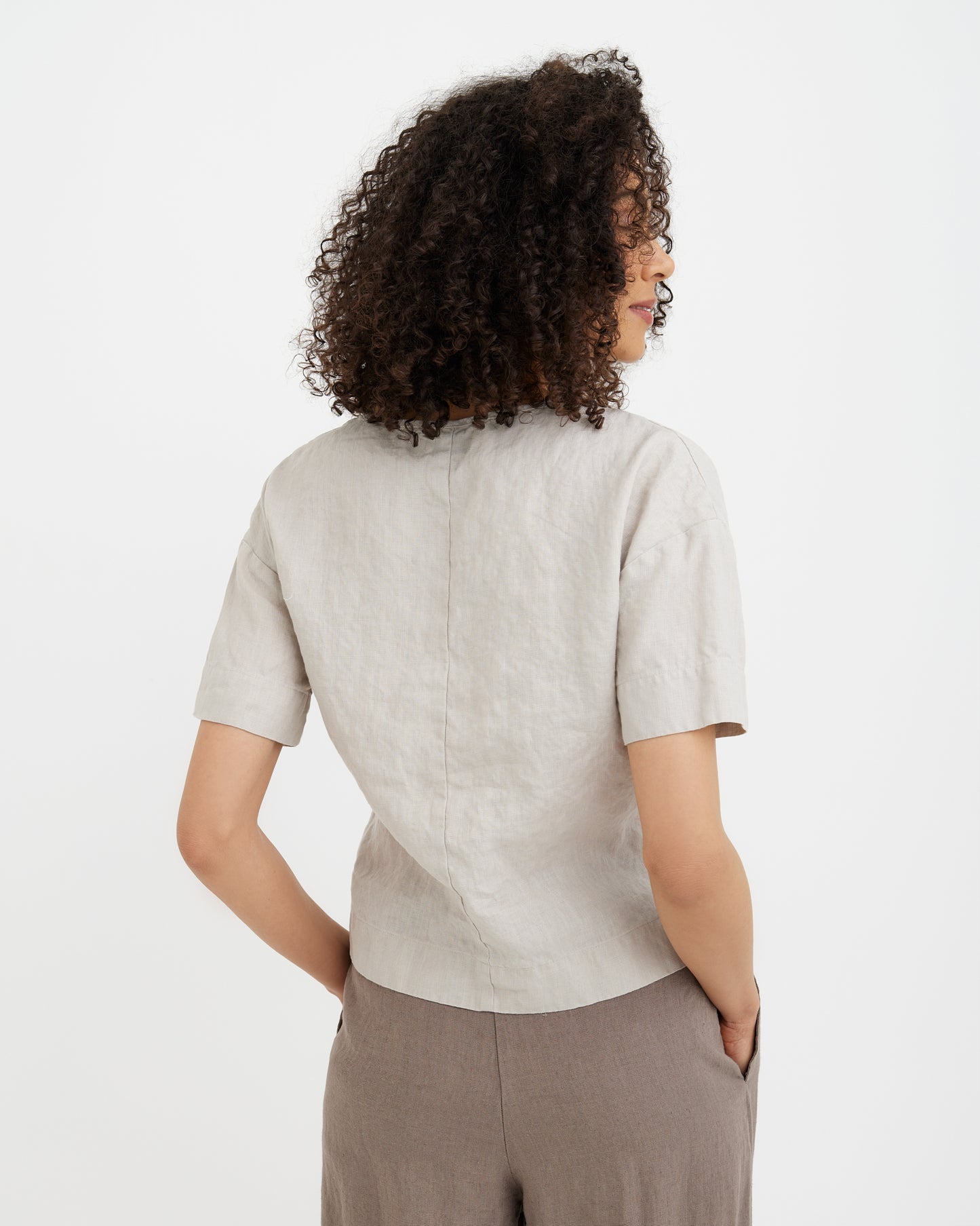 MagicLinen Natural flax Linen Top JASPER with V-neckline and short sleeves