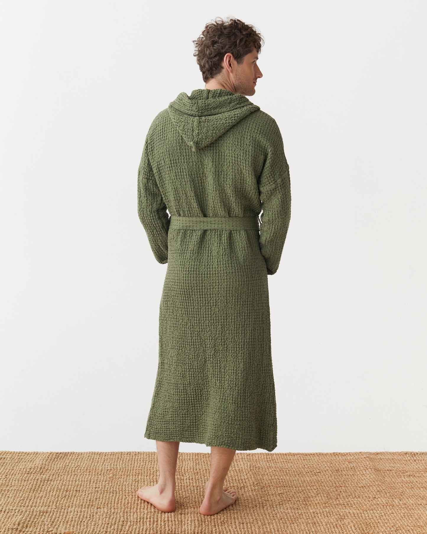 Men's Waffle Linen Robe in Forest Green | MagicLinen