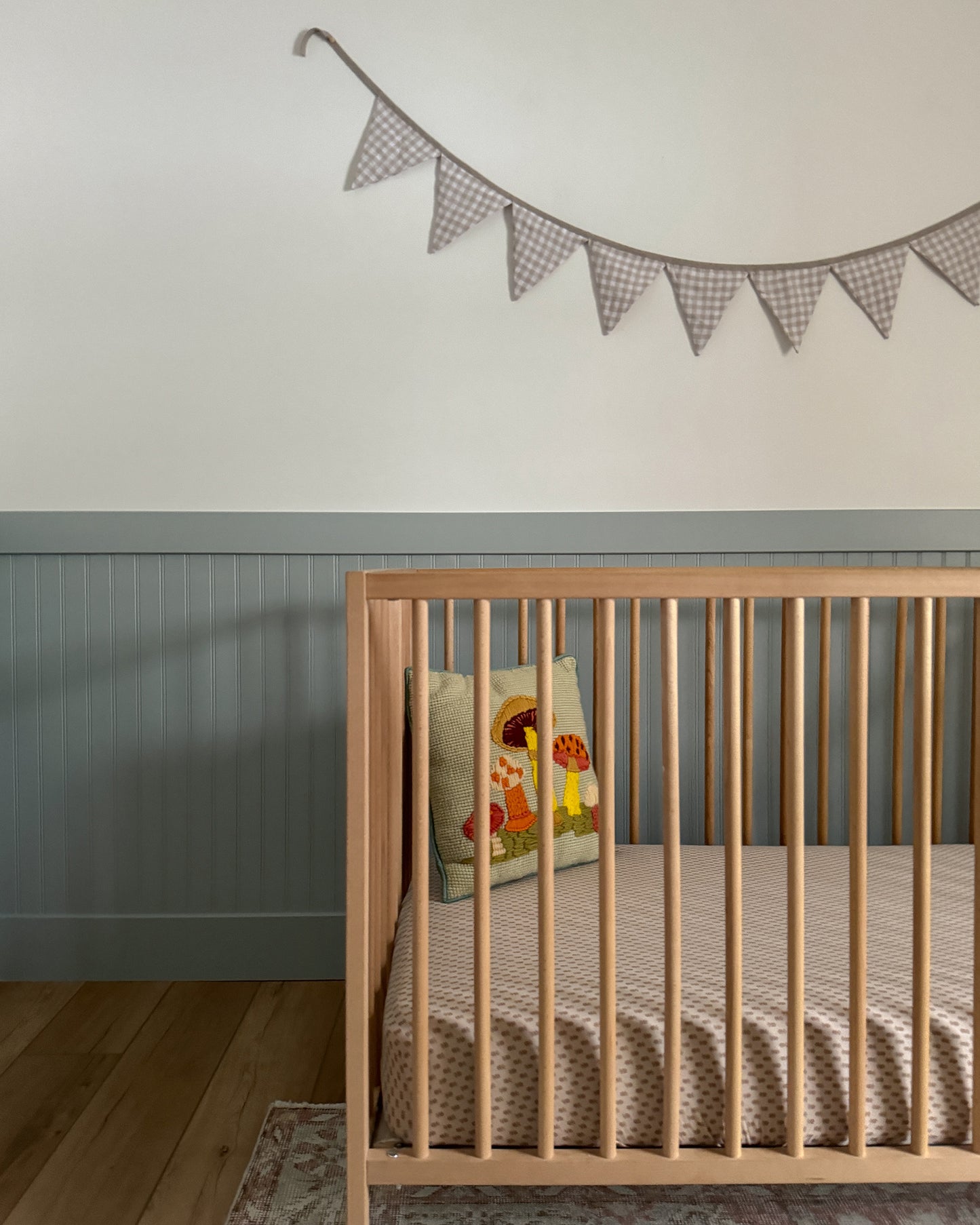 Linen bunting in Natural Gingham - MagicLinen