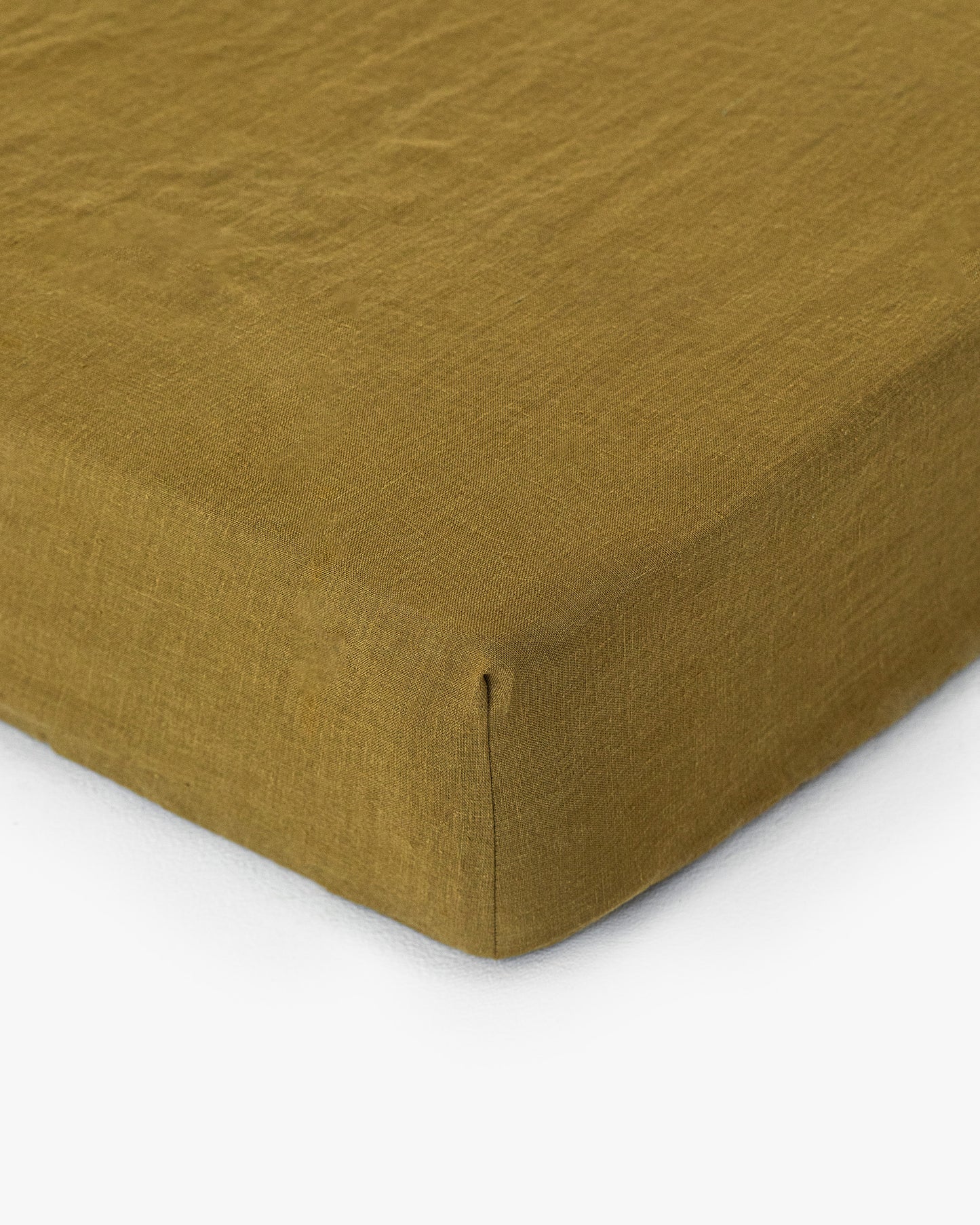 Olive green linen fitted sheet - MagicLinen