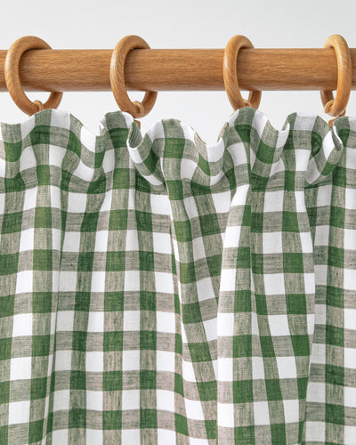 Pencil pleat linen curtain panel (1 pcs) in Forest green gingham - MagicLinen