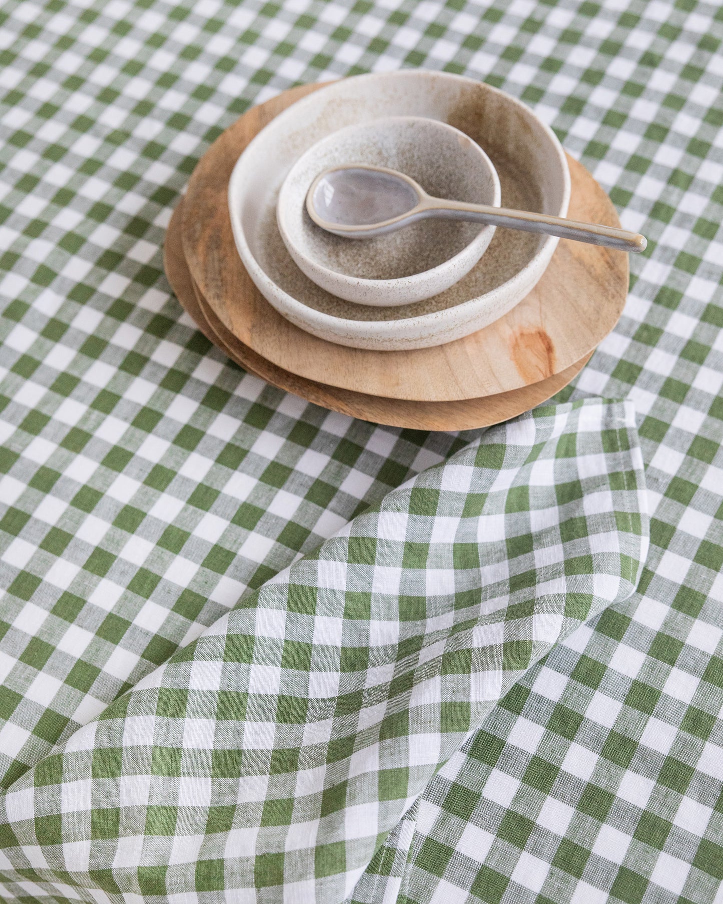 Forest green gingham linen tablecloth - MagicLinen