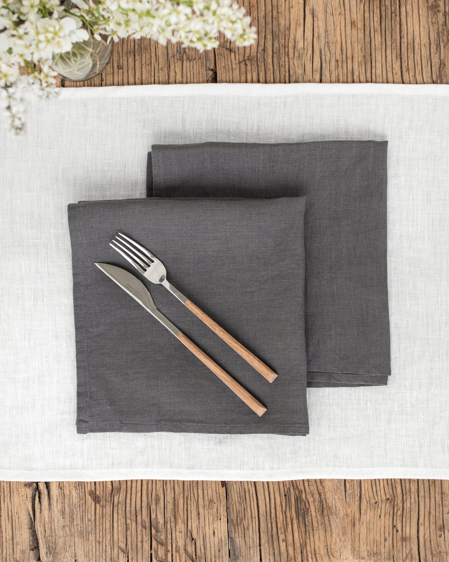 Charcoal gray linen napkin set of 2 - MagicLinen