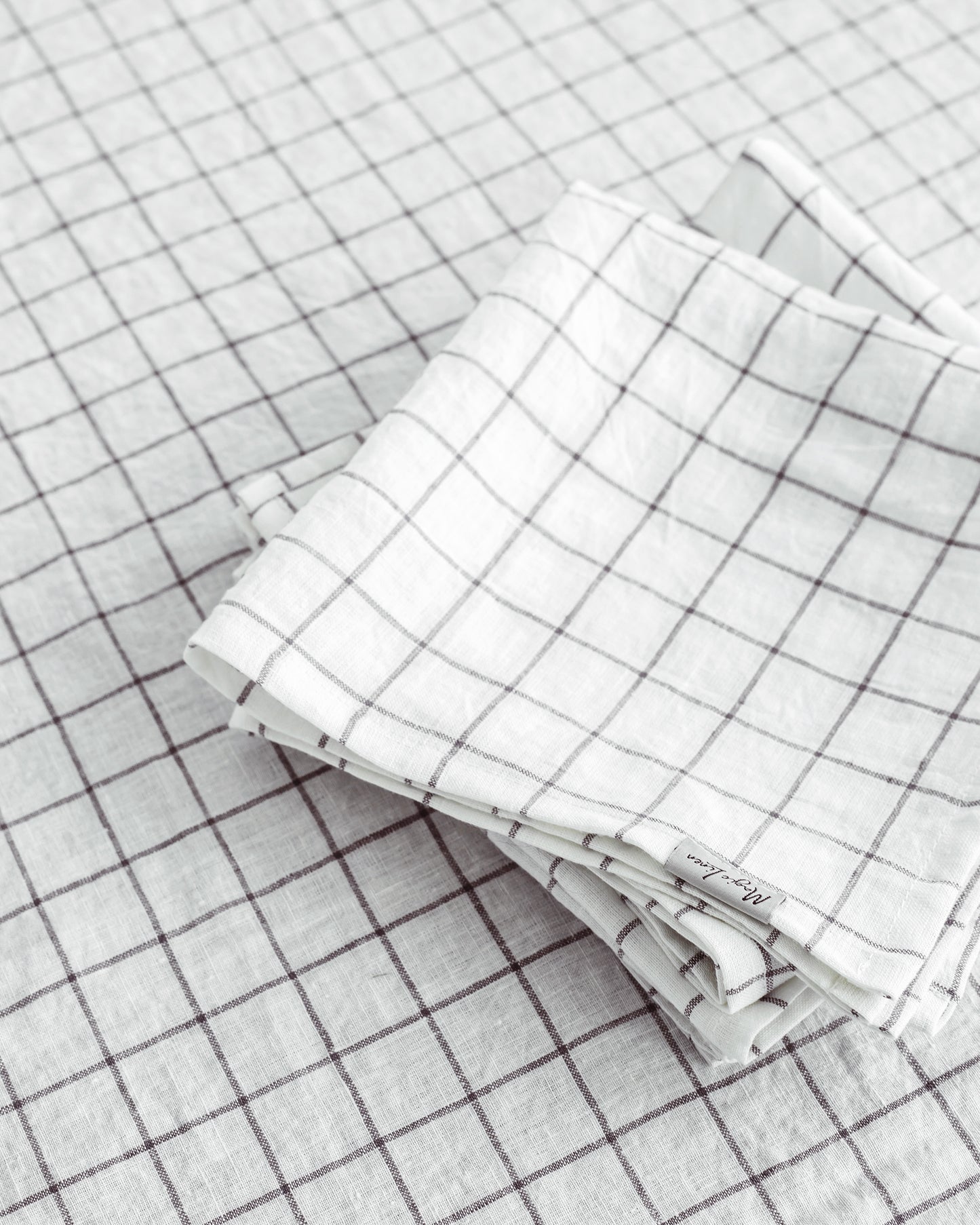 Charcoal grid linen napkin set of 2 - MagicLinen