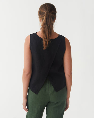 Split Back Linen Top TONGA in Black | MagicLinen modelBoxOn