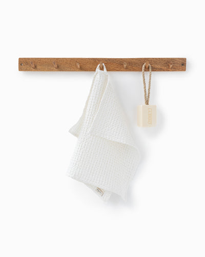 Waffle Face Towel in White - MagicLinen