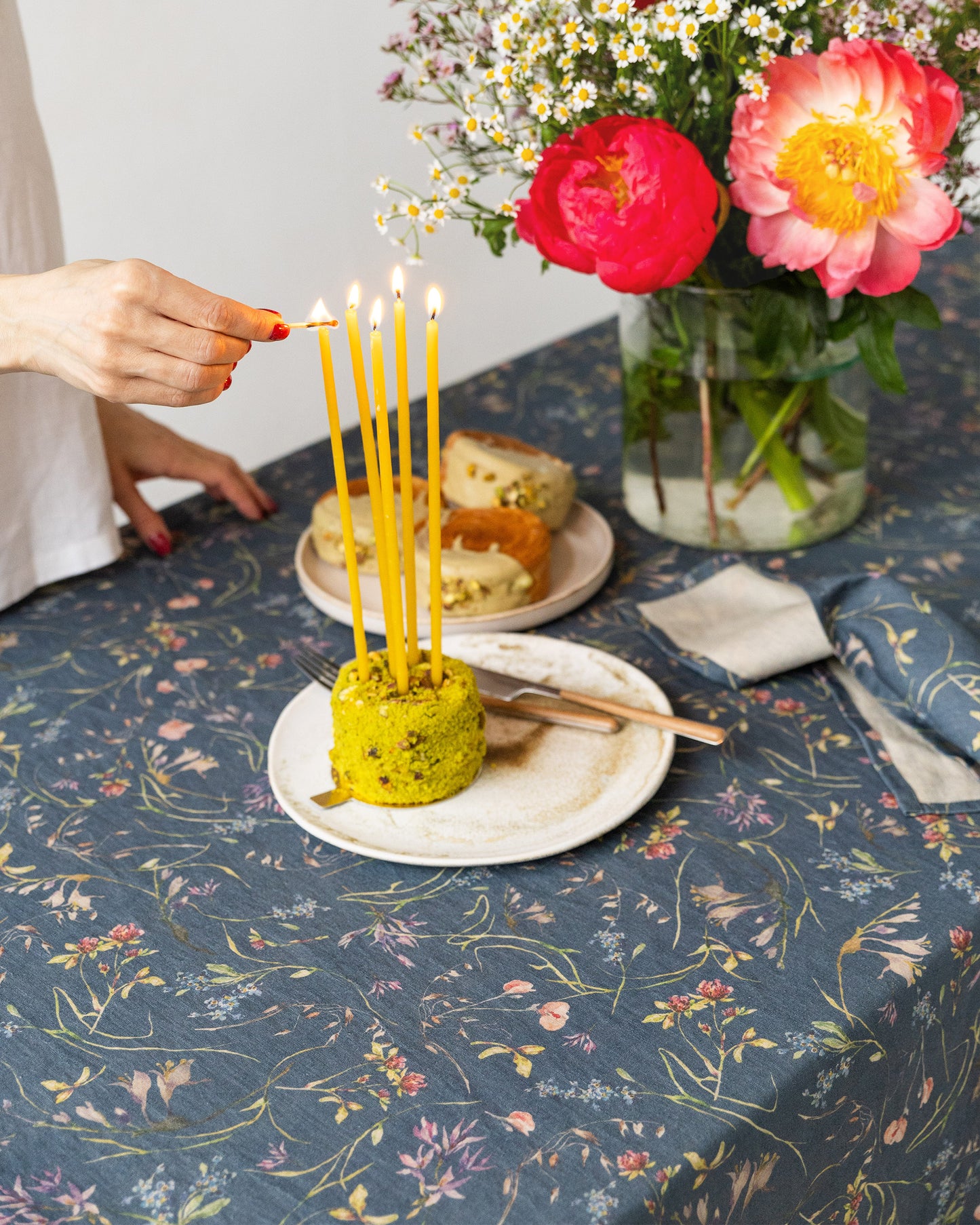 Wildflowers print on deep navy blue Linen Tablecloth | MagicLinen