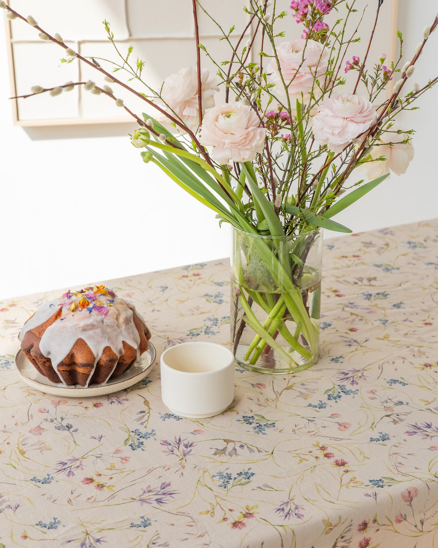 Wildflowers print on natural Linen Tablecloth | MagicLinen