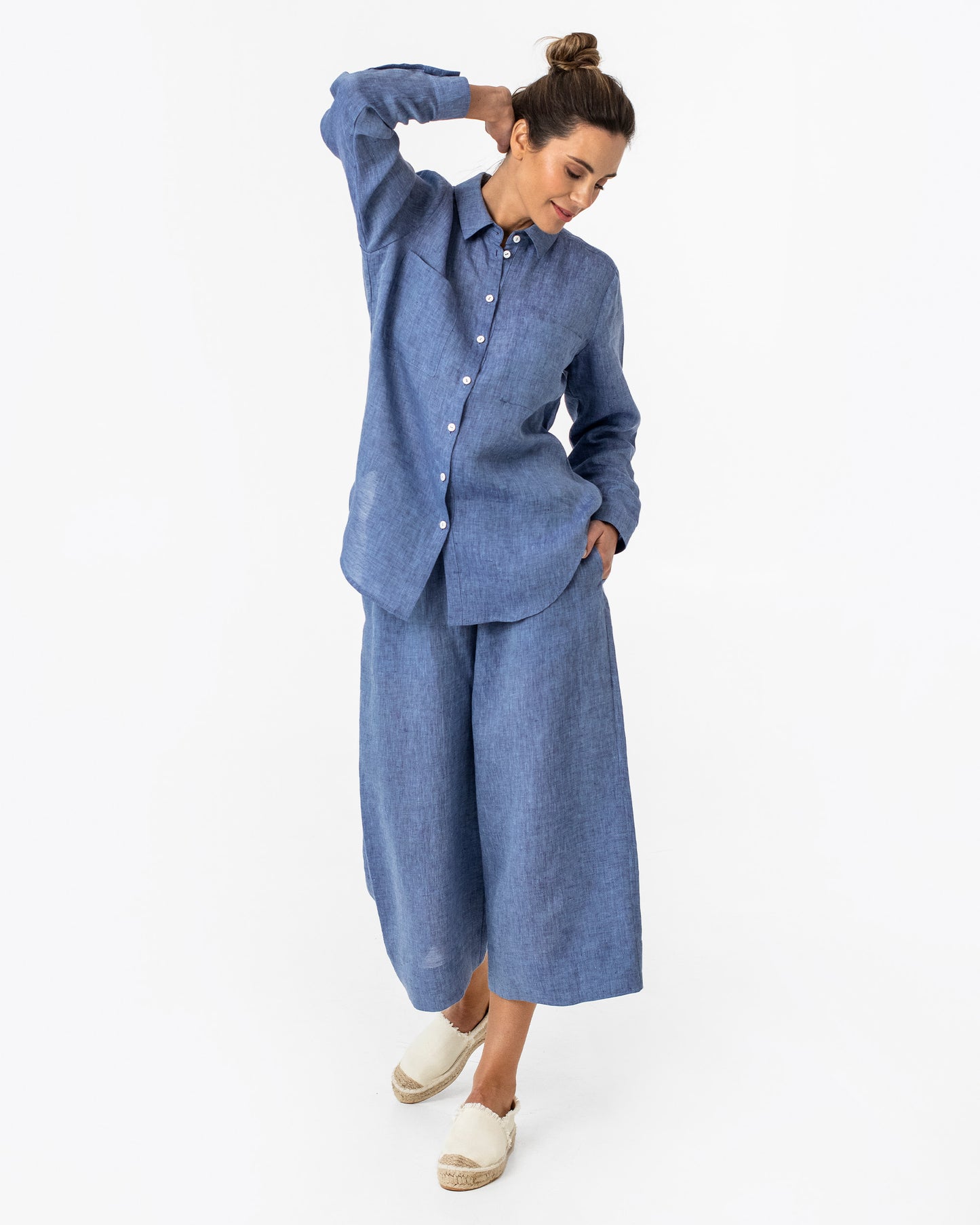 Wide leg linen culotte pants BRUNY in Denim chambray - MagicLinen