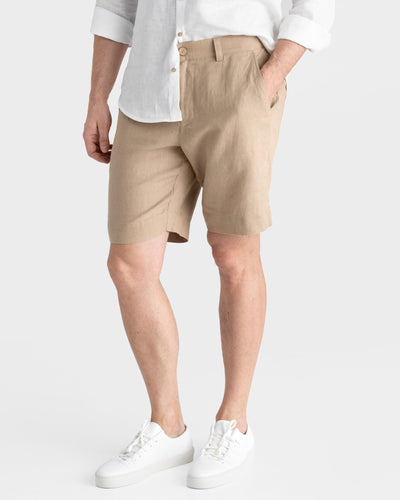 Men's classic linen shorts GLENCOE in Wheat - MagicLinen modelBoxOn
