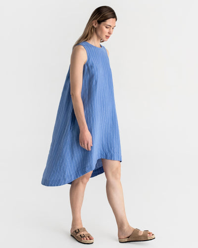 Royal TOSCANA linen dress in Blue stripes - MagicLinen modelBoxOn