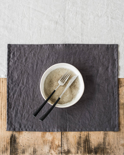 Charcoal gray linen placemat set of 2 - MagicLinen