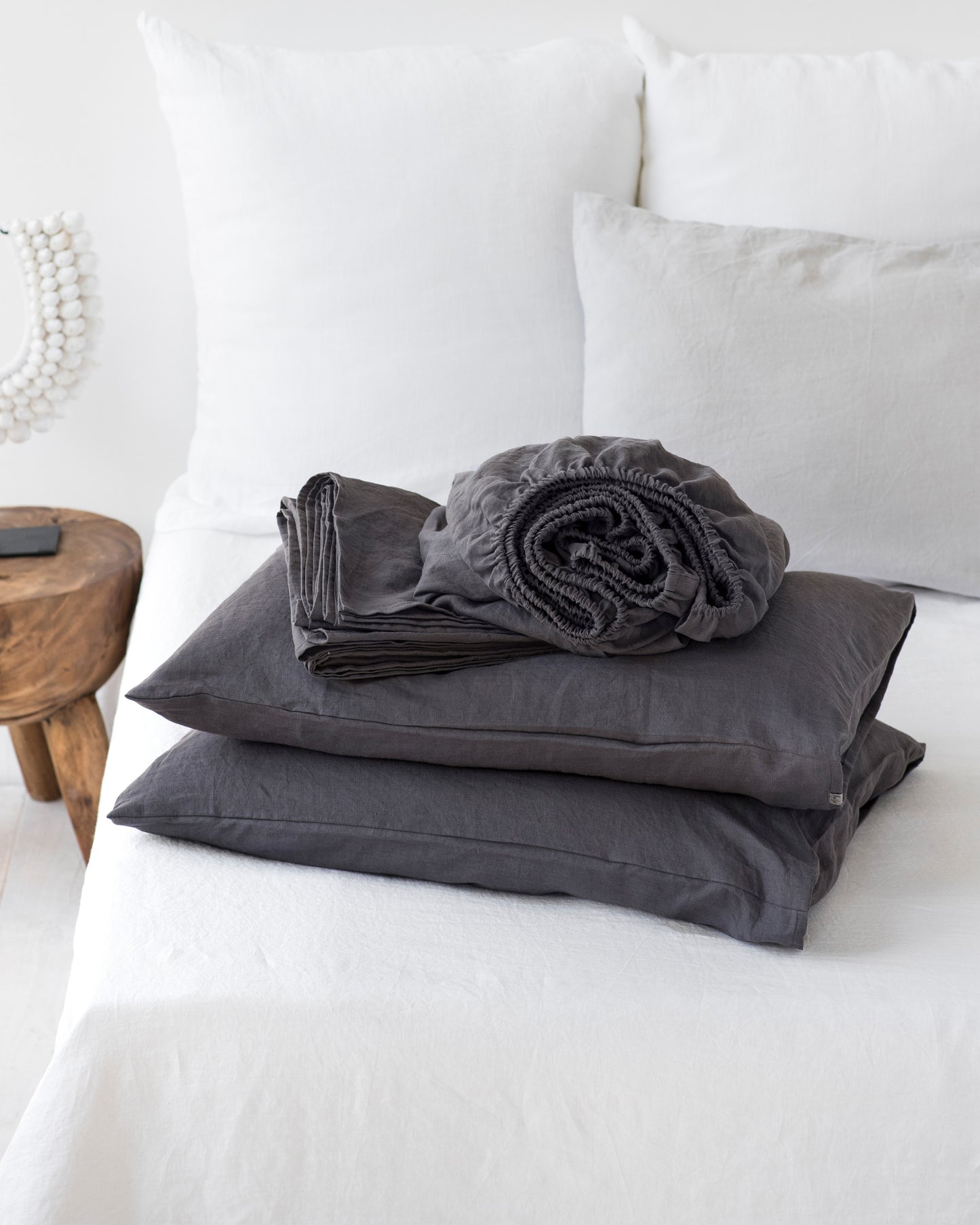 Charcoal gray linen sheet set (4 pcs) - MagicLinen