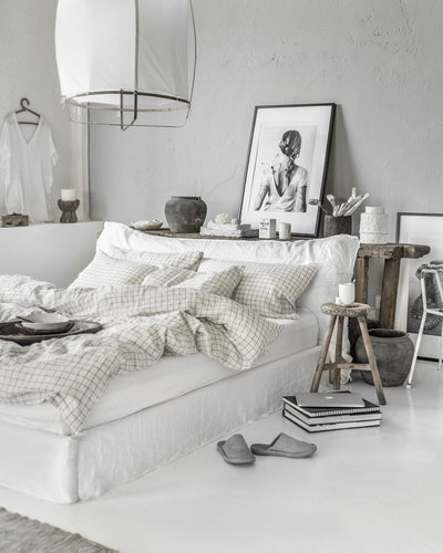 Charcoal grid linen pillowcase - MagicLinen