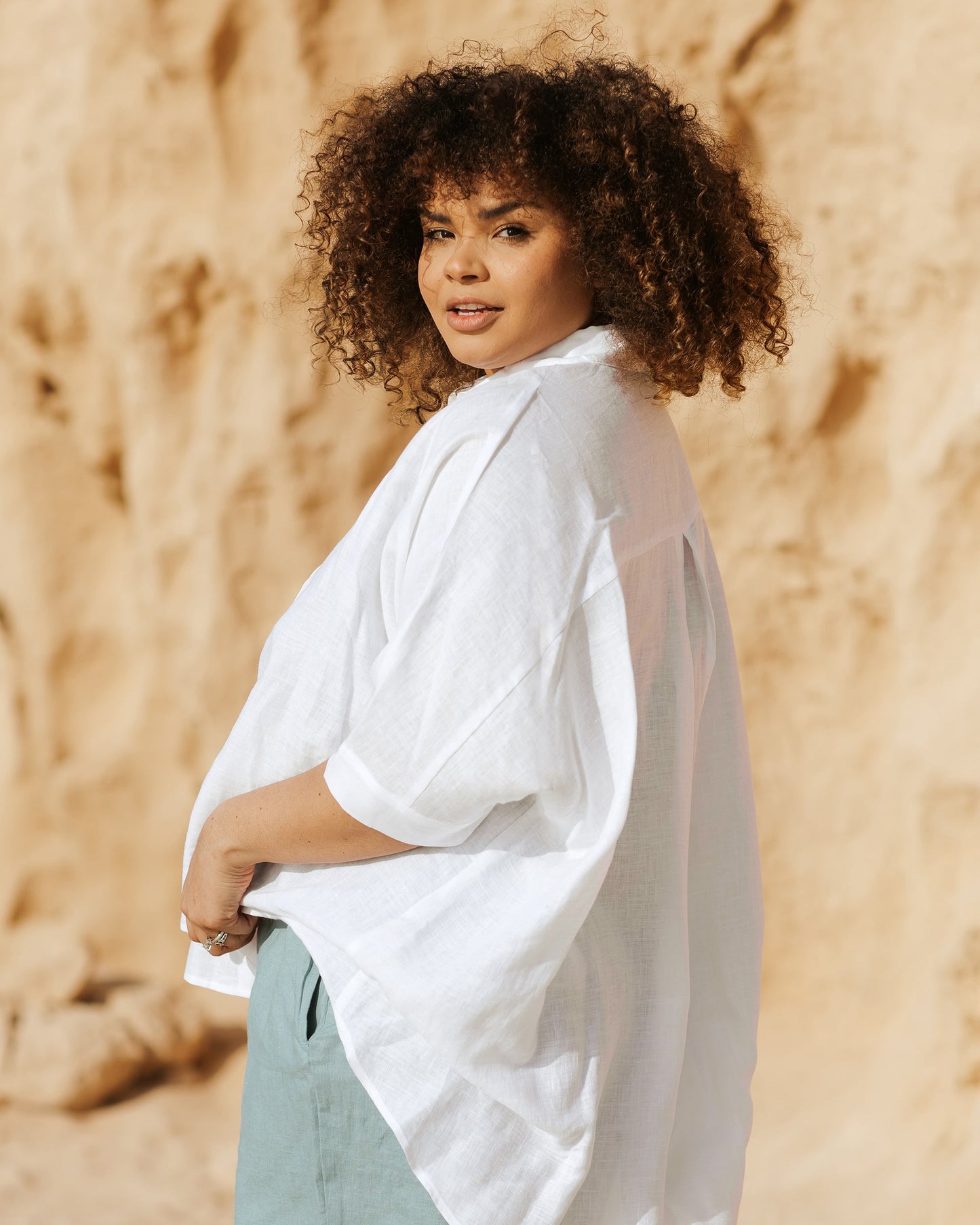 Lightweight linen shirt HANA in white - MagicLinen