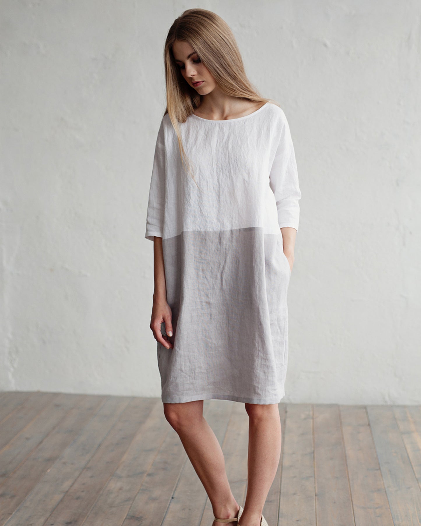 Color-block linen dress ADRIA in white-gray - MagicLinen