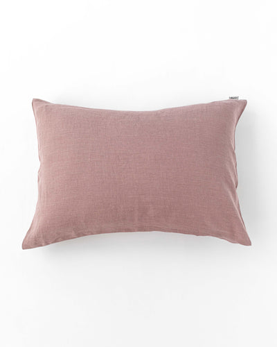 Linen pillowcase with buttons in Woodrose - MagicLinen