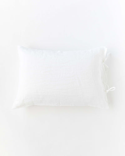 Linen pillowcase with ties in White - MagicLinen