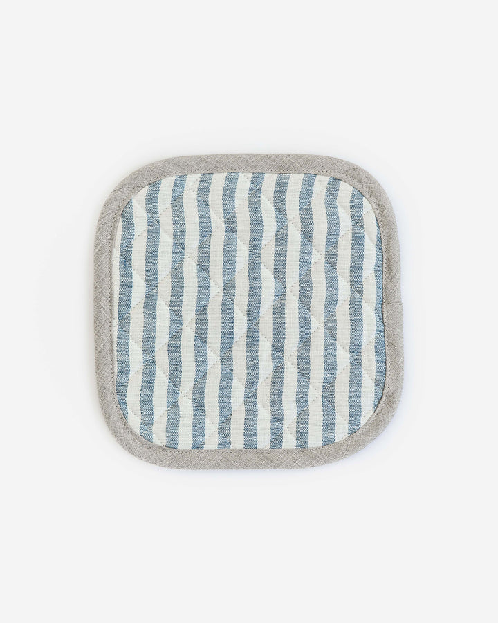 Linen pot-holder (1 pcs) in Striped in blue - MagicLinen