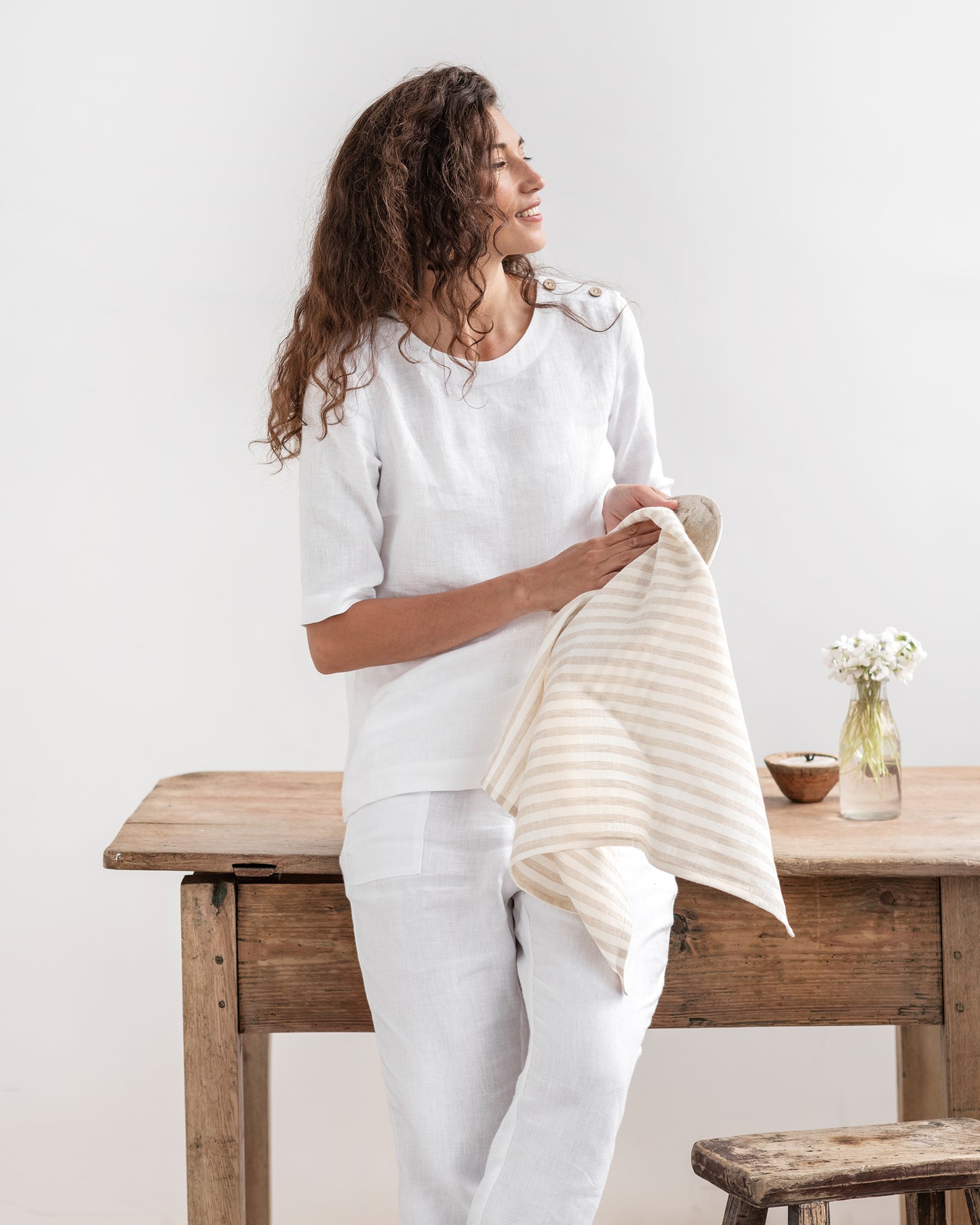 Linen tea towel in Striped in natural - MagicLinen