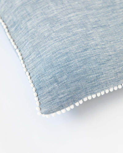 Cushion cover with pom poms in Blue melange - MagicLinen