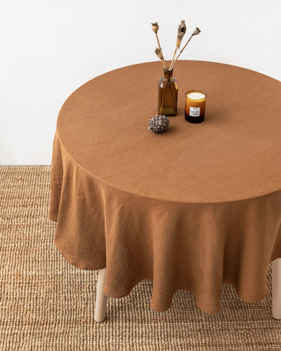 Round linen tablecloth in Cinnamon - MagicLinen